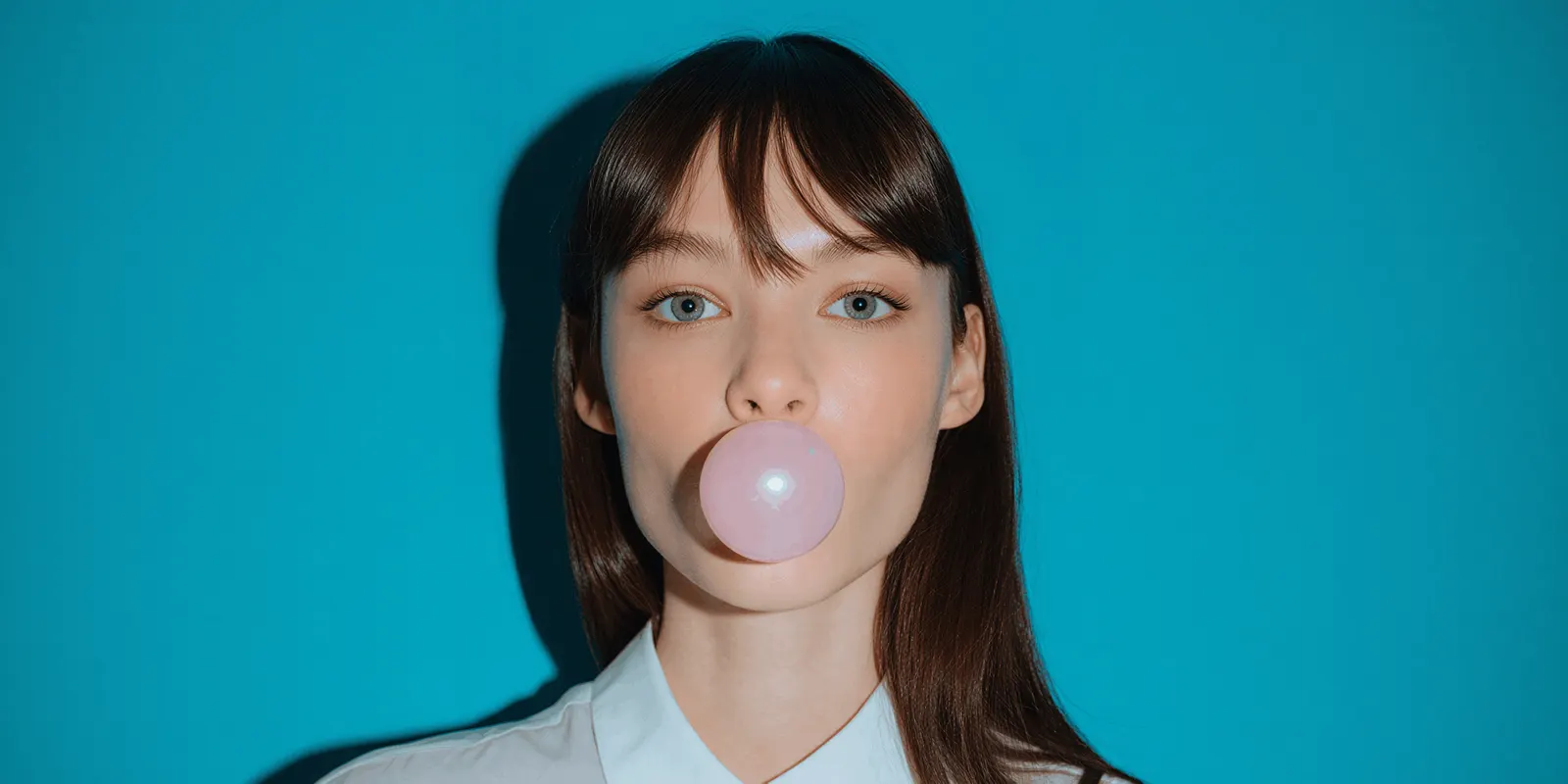 Labeling AI-Generated Fashion Images: When to Do It