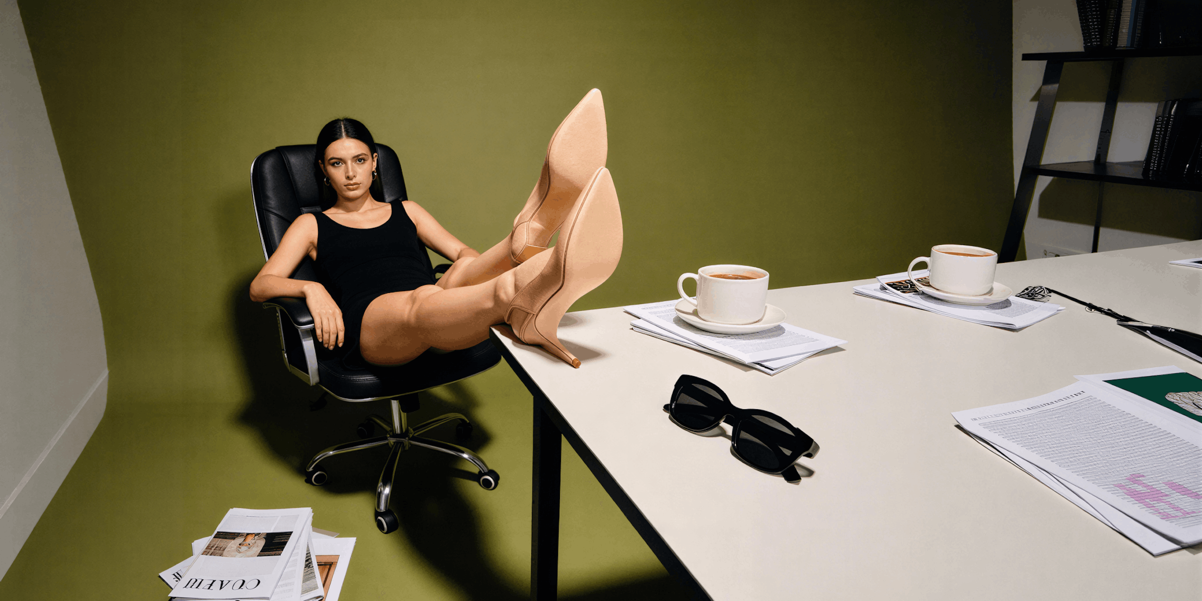 Shoe Photography: Angles, Specs and the Left-Shoe Rule